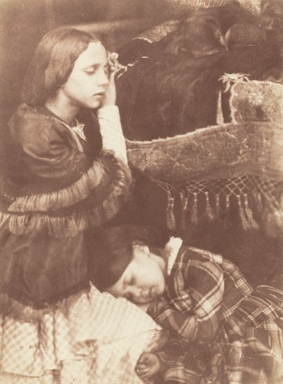 Kolme nukkujaa: Sophia Finlay, Harriet Farnie ja Brownie tekijältä David Octavius Hill and Robert Adamson
