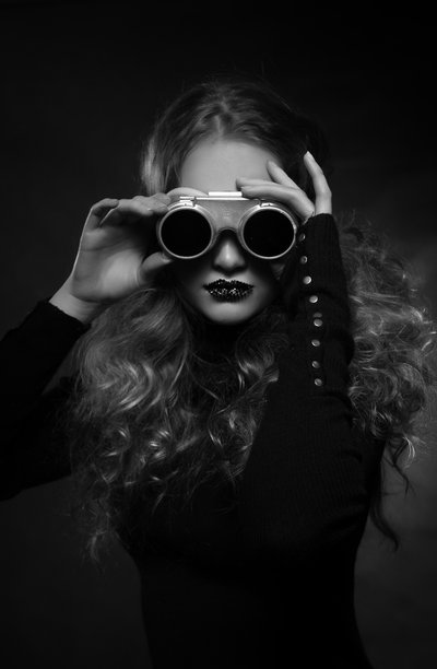 Steampunk-suojalasien muotokuva tekijältä Denisa Justusová Šumcová