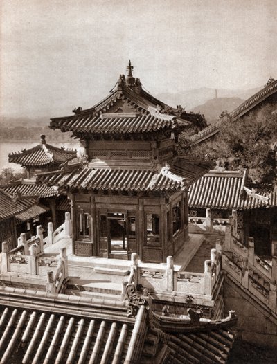 Pronssinen paviljonki, Sumerin palatsi, Beijing tekijältä Donald Mennie