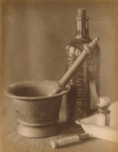 Doris Ulmannin Darkroom Still Life tekijältä Doris Ulmann
