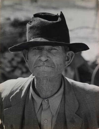 Entinen maanviljelijä Relief Grantissa, Imperial Valley, Kalifornia tekijältä Dorothea Lange