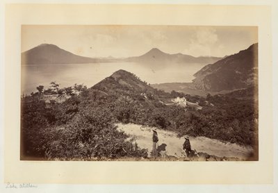 Amatitlán-järvi, Guatemala tekijältä Eadweard Muybridge