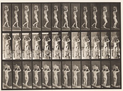 Levy 123. Laskeva kaltevuus, 20 lb:n kori pään päällä, kädet kohotettuina, 1872-1885 tekijältä Eadweard Muybridge