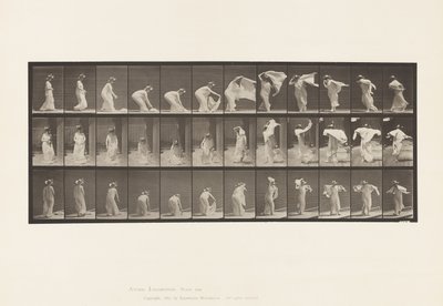 Lauta 233. Nostohuivi, olkapäiden ympärille asettaminen, kääntäminen tekijältä Eadweard Muybridge