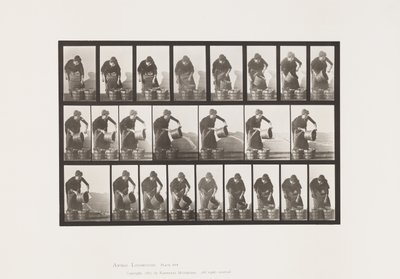 Levy 403. Vesiämpärin tyhjennys tekijältä Eadweard Muybridge