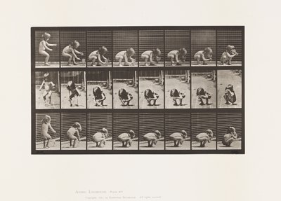 Lauta 477. Lapsi, kumartuminen, pikarin nostaminen ja juominen tekijältä Eadweard Muybridge