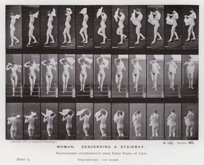 Ihmishahmo liikkeessä: Nainen laskeutumassa portaita pitkin (m/v kuva) tekijältä Eadweard Muybridge