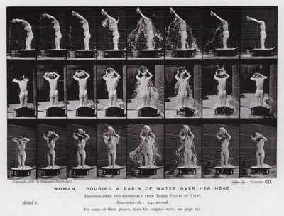 Liikkeessä oleva ihmishahmo: Nainen, vesialtaa päänsä päällä (m/w kuva) tekijältä Eadweard Muybridge