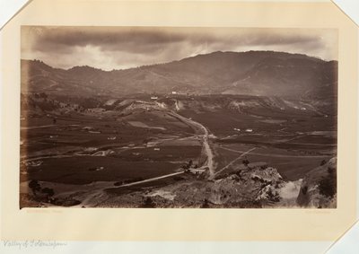 Totonicápanin laakso, Guatemala tekijältä Eadweard Muybridge