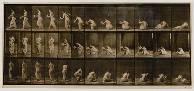 Nainen nousee istumasta maassa, kirjasta Animal Locomotion (Eläinten liikkuminen) tekijältä Eadweard Muybridge