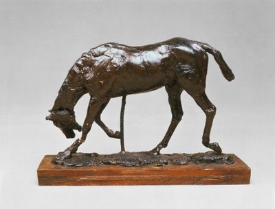 Hevonen, jonka pää on laskettu tekijältä Edgar Degas