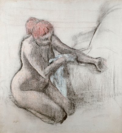 Alaston nainen kuivaamassa itseään kylvyn jälkeen, n. 1898 tekijältä Edgar Degas