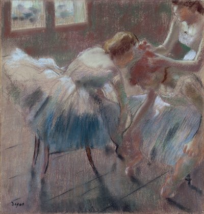 Kolme tanssijaa valmistautumassa tunnille, n.1880 (pastelli vaahtomuovipaperille). tekijältä Edgar Degas