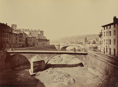 Vienne. St Colombe tekijältä Édouard Baldus