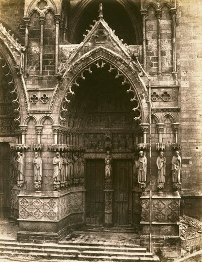 Door of the Virgin, Amiens Cathedral, n. 1856 (suolapaperiprintti) tekijältä Edouard-Denis Baldus