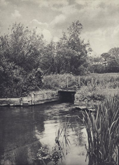 Pieni kuljetusalus Ramsburyn vesillä (s/w-kuva) tekijältä Edward Alfred Barton