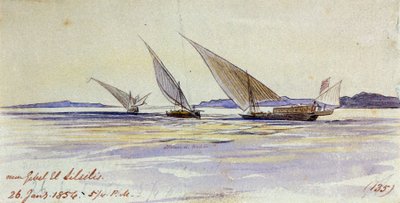 Kolme perinteistä egyptiläistä kuljetusalusta purjehtii Niilillä Gebel el-Silsilan tai Gebel Silsilehin lähellä (Egypti). tekijältä Edward Lear