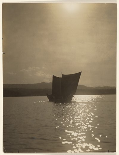 [Aamunkoiton harmaassa valossa Yaklus-soturit kääntyivät pois] tekijältä Edward S. Curtis