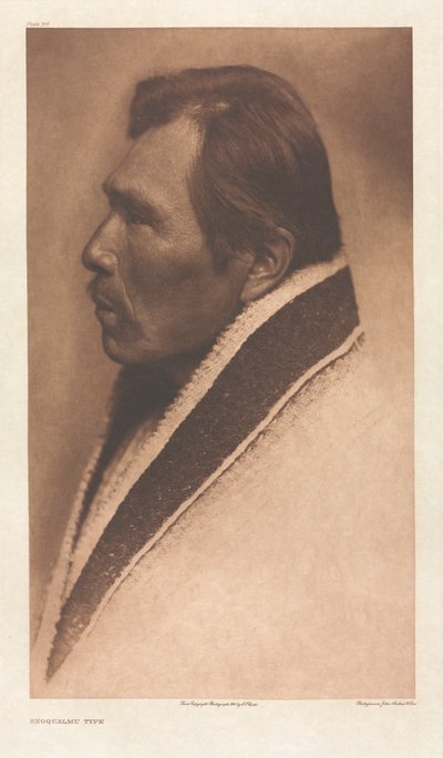 Portfolio IX, levy 319: Snoqualmu-tyyppi tekijältä Edward S. Curtis