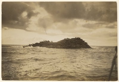 [Kallioisille, aallokon pieksämille saarille on kanoottini minut vienyt] tekijältä Edward S. Curtis