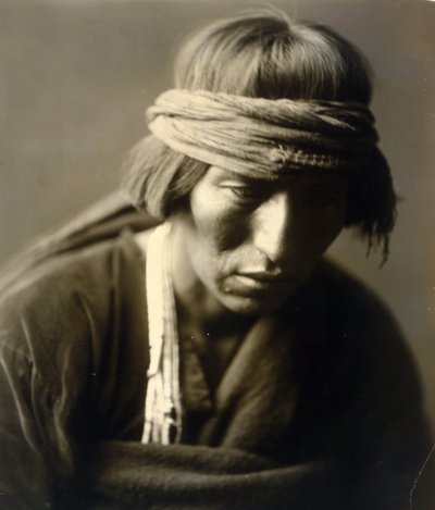 Hastobiga, Navahon lääketieteellinen mies tekijältä Edward Sheriff Curtis