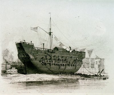 Vankila-alus Discovery (Deptfordissa), joka oli kapteeni Cookin mukana hänen viimeisellä matkallaan. tekijältä Edward William Cooke
