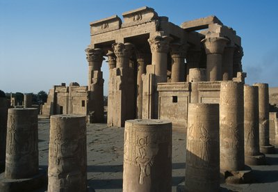 Näkymä Rooman ja Ptolemaioksen Sobekin ja Haroerisin kaksoistemppelille Niilillä tekijältä Egyptian