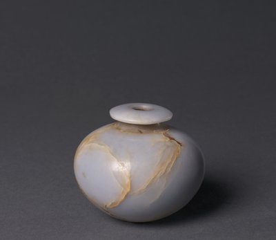 Kosmetiikkaastia, n. 1980-1901 eKr tekijältä Egyptian 12th Dynasty