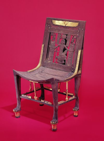 Tuoli, Tutankhamonin haudasta (n. 1370-1352 eKr.), joka kuvaa miljoonien vuosien henkeä, Uusi kuningaskunta (setripuu) (katso myös 148192) tekijältä Egyptian 18th Dynasty