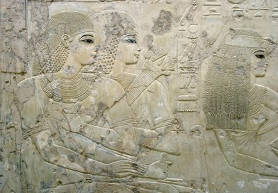 Egyptiläinen antiikki: hautajaisten vieraita edustava basreliefi - Visiiri Ramosen hauta (18. dynastia) - Luxor, Thebes, Aatelisten hauta Egypti - Egyptiläinen sivilisaatio: Basreliefi, joka kuvaa hautajaisten vieraita haudalta tekijältä Egyptian 18th Dynasty