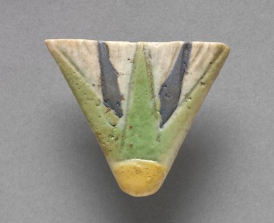 Lotus Blossom -kaulakoruterminaali, n. 1391-1337 eKr tekijältä Egyptian 18th Dynasty