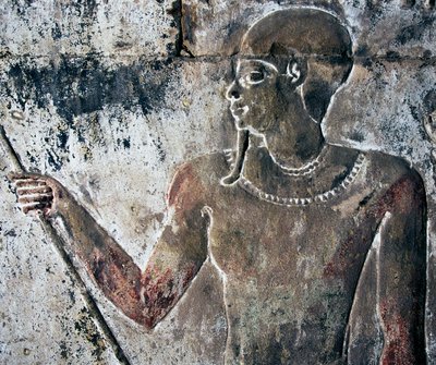 Maalattu reliefi, Hatsepsutin hautajaistemppeli, Deir el-Bahri, Luxor, Thebe (Unescon maailmanperintöluettelo). tekijältä Egyptian 18th Dynasty