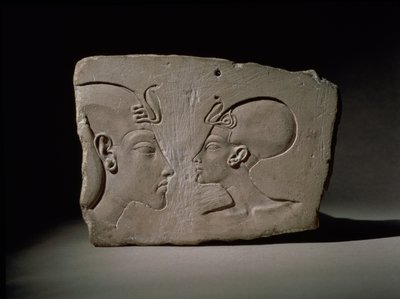 Huonekalut ja erilaiset esineet 1100- ja 1300-luvuilta tekijältä Egyptian 18th Dynasty