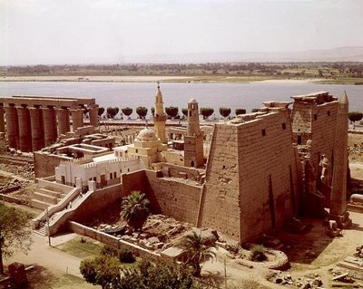 Ilmakuva temppelistä tekijältä Egyptian 19th Dynasty