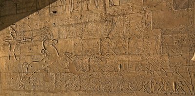 Egyptin antiikin aika: näkymä RamSes II:n urotekoja juhlivista reliefeistä Kadeshin taistelun aikana vuonna 1274 eKr., faarao Ramses II:lle omistettu hautajaistemppeli tekijältä Egyptian 19th Dynasty