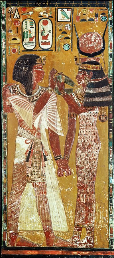 Reliefi, joka kuvaa jumalatar Hathora asettamassa taikakaulus Seti I:lle (n. 1394-1279 eKr.) New Kingdomille (maalattu kalkkikivi) tekijältä Egyptian 19th Dynasty