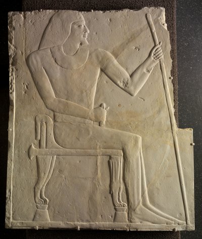 Istuvan Nyankhnesutin kohokuvio Saqqarasta, noin 2311-2281 eKr. tekijältä Egyptian 6th Dynasty