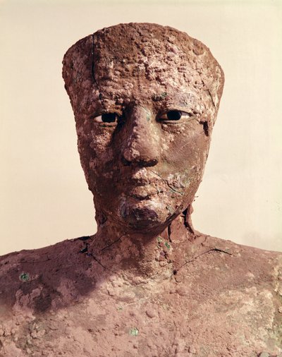 Pepi I:n (2289-2255 eKr.) patsas pään yksityiskohta, löydetty Hierakonpolisista, noin 2281-2241 eKr. (kupari) tekijältä Egyptian 6th Dynasty