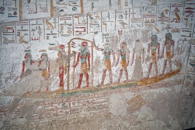 Ramses IX:n hauta, Hieroglyfi, Ra-jumala veneessä, Luxorissa tekijältä Egyptian Egyptian