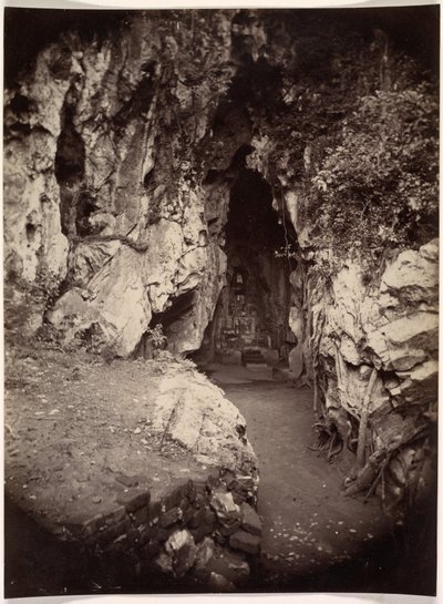 Hoa Nghiemin luola, elokuun muodonmuutoksen luola, n. 1875. tekijältä Emile Gsell