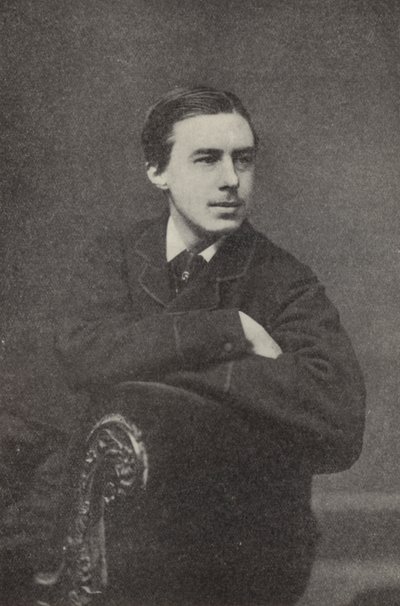 E Housman koulussa tekijältä English Photographer