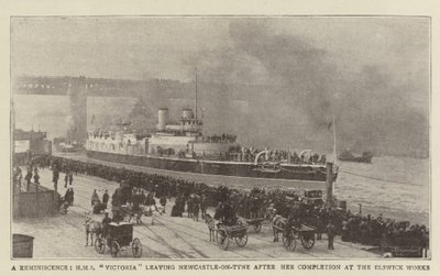 Muisto, HMS Victoria lähtee Newcastle on-Tynestä valmistuttuaan Elswick Worksissa tekijältä English Photographer