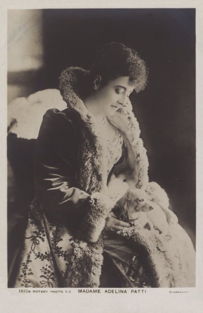 Adelina Patti, italialainen sopraano-koloratuuri tekijältä English Photographer