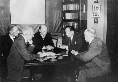 Telepatian kokeilu, Harry Price Library, 1933 tekijältä English Photographer