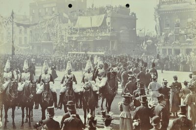 Blackwall-tunneli: Walesin prinssi, myöhemmin kuningas Edward VII ja prinsessa Alexandria osallistuvat tunnelin avajaisiin vuonna 1897. tekijältä English Photographer