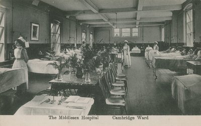 Cambridge Ward, Middlesex Hospital, Lontoo. Postikortti lähetetty 16. elokuuta 1913. tekijältä English Photographer