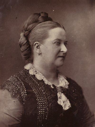 Carlotta Leclerq tekijältä English Photographer