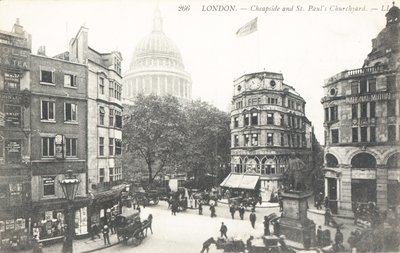 Cheapside ja St Pauls Churchyard tekijältä English Photographer