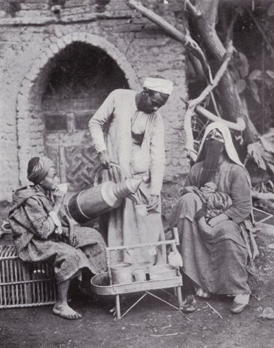 Egypti: turkkilaisen kahvin tarjoilu Kairon kaduilla (m/v kuva) tekijältä English Photographer