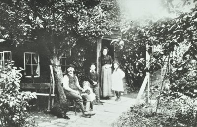 Elder Road: Rose Cottage, 1890 tekijältä English Photographer